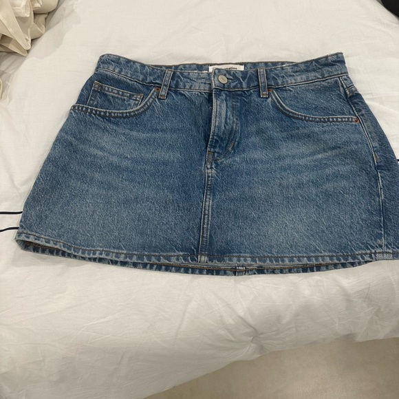Reformation mini denim skirt - Picture 1 of 9